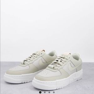 these shoes are BRAND NEW still have box. just too big